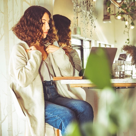 Meet your Posher, Chelsea! - Picture 9 of 11